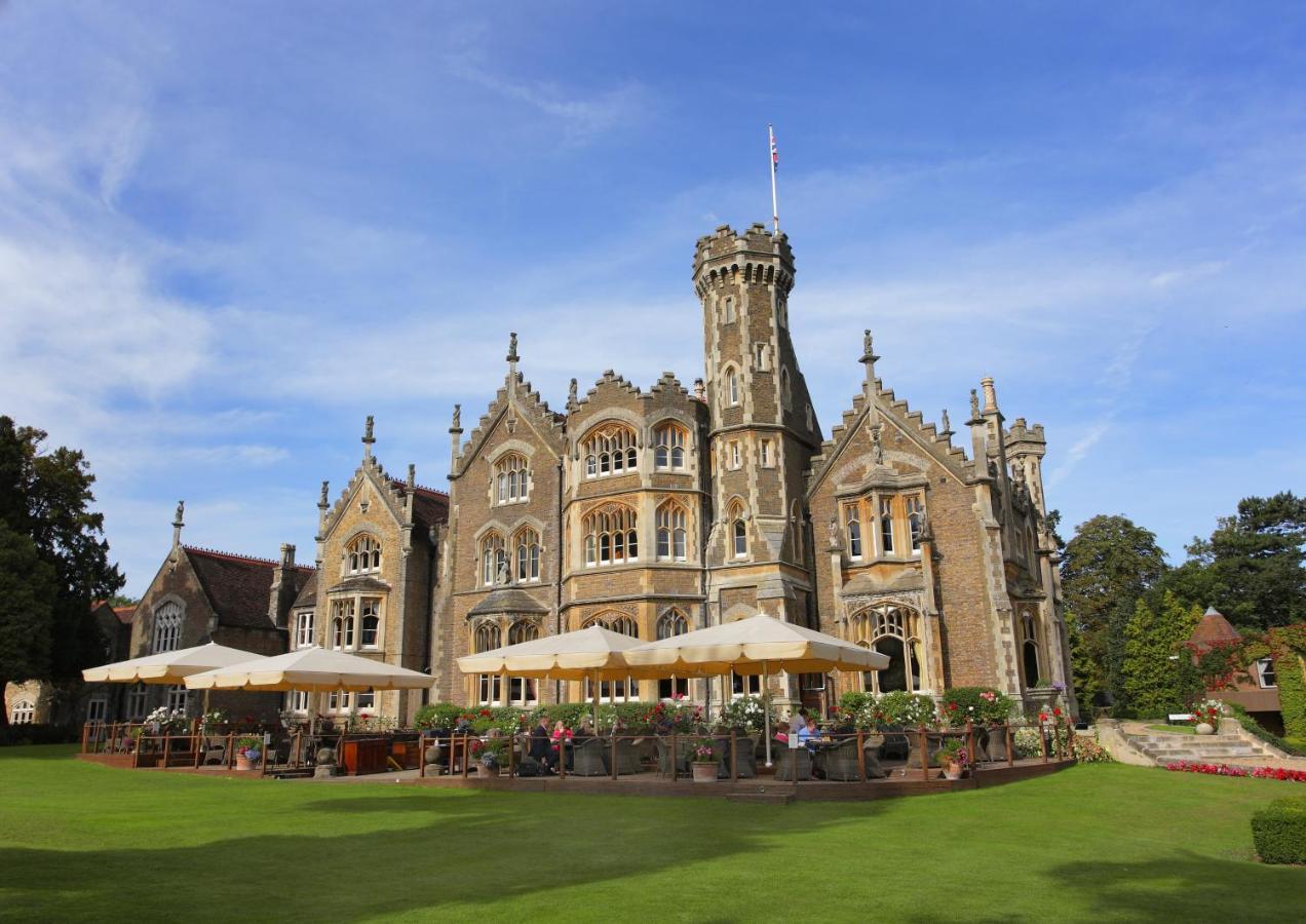 Oakley Court Hotel Windsor Exterior photo
